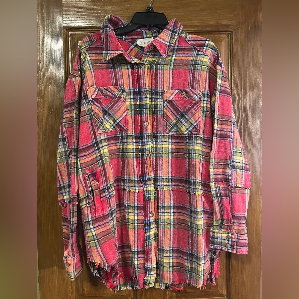 NWOT Oil & Hali Red Plaid Button-Up Shirt- new w/ extra button